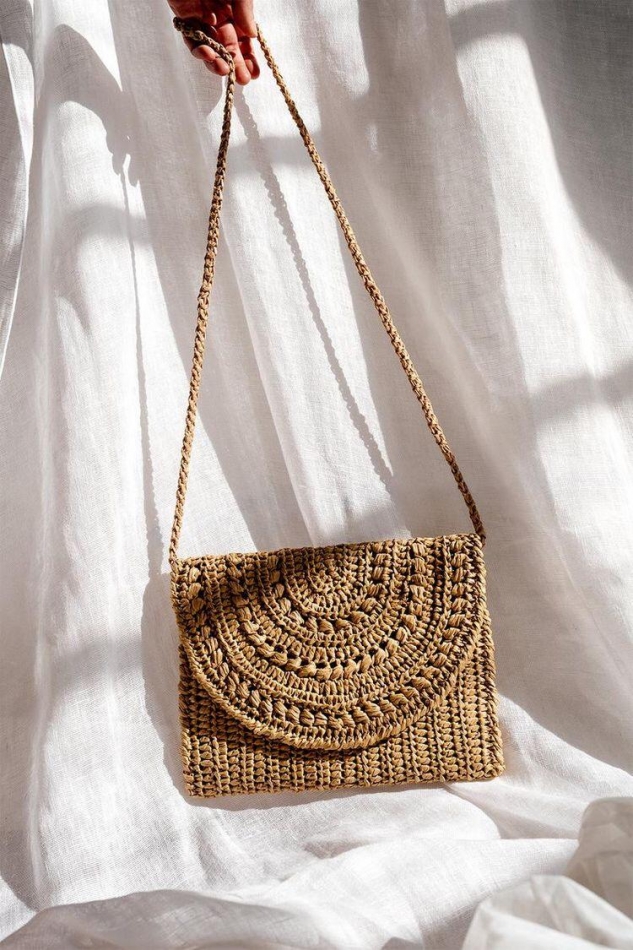 How to make a straw bag