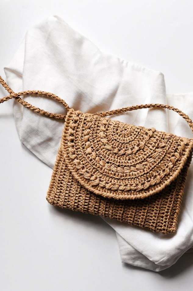 How to make a straw bag