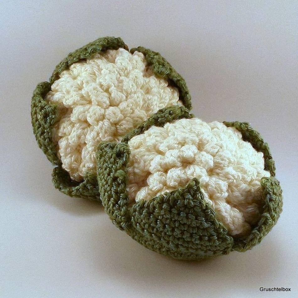 Create 4 fruit crocheted patterns