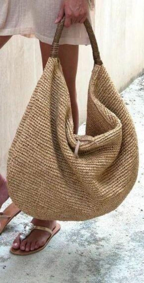 How to make a straw bag